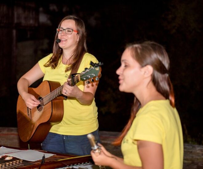 Koncert kapel Děvčice a Frajeři